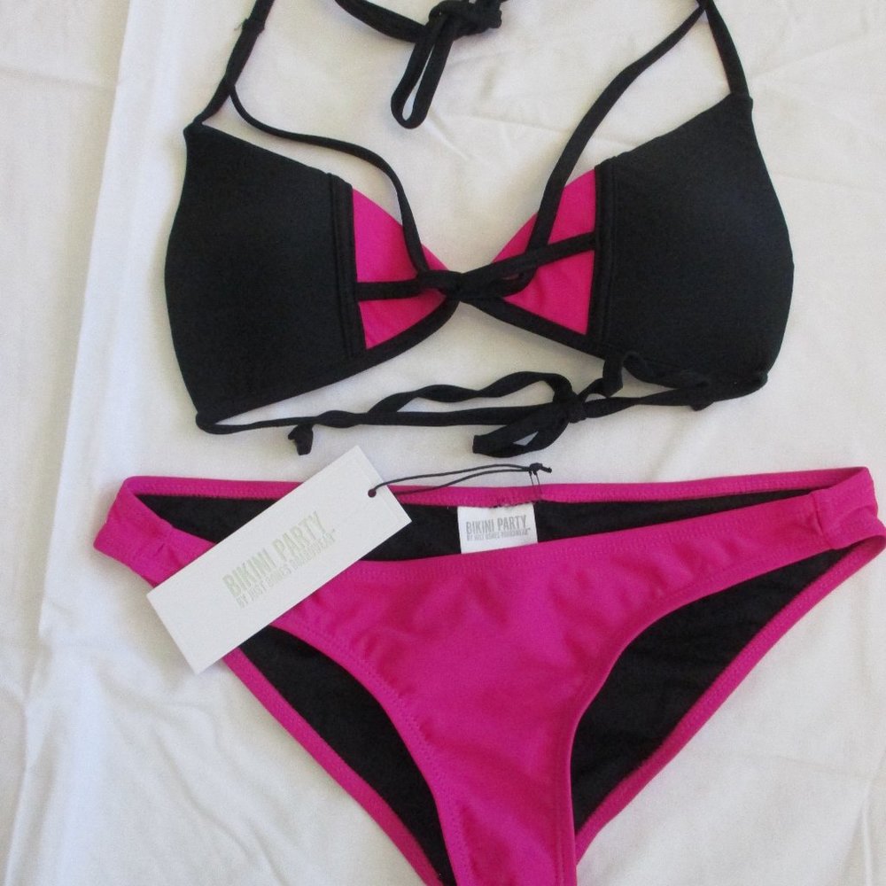 NWT - BIKINI PARTY 2 pc bikini - sz M - MSRP $76.00